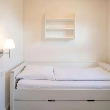 Vakantiehuis Basstolpel By Interhome